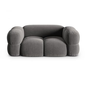 Canapea gri cu tapițerie din catifea 180 cm Loretto – Cosmopolitan Design